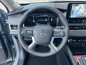 Mitsubishi Outlander (2026) thumbnail 15