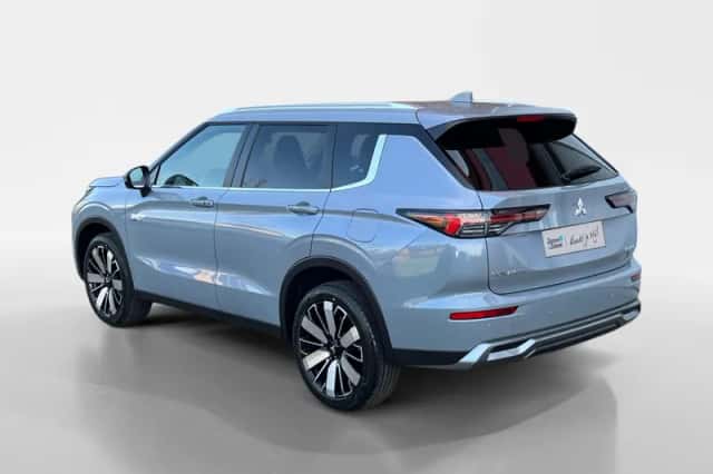Mitsubishi Outlander (2026) thumbnail 9