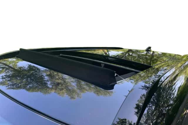 Mitsubishi Outlander (2026) thumbnail 12