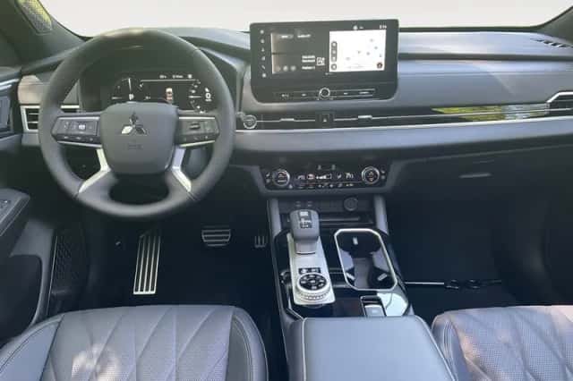 Mitsubishi Outlander (2026) thumbnail 18