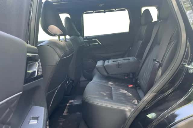 Mitsubishi Outlander (2026) thumbnail 26