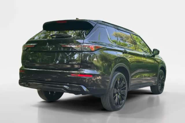 Mitsubishi Outlander (2026) thumbnail 8