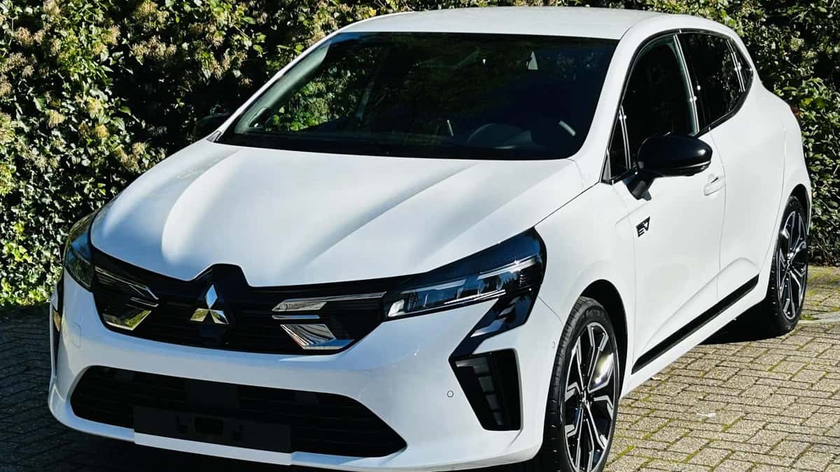 Mitsubishi Colt (2026) — foto 1