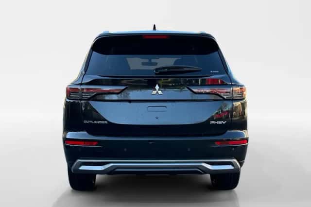Mitsubishi Outlander (2026) thumbnail 6