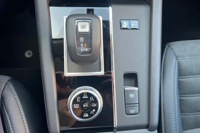 Mitsubishi Outlander (2026) thumbnail 22