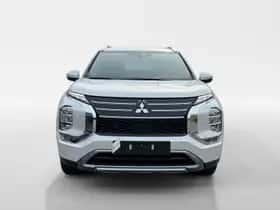 Mitsubishi Outlander (2026) thumbnail 2