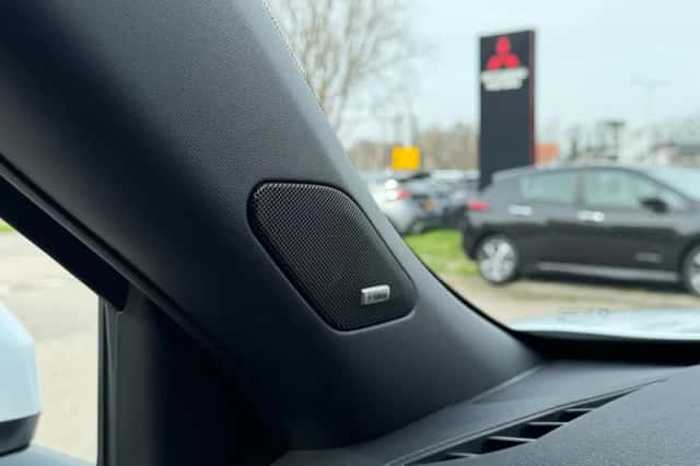 Mitsubishi Outlander (2026) thumbnail 14