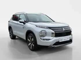 Mitsubishi Outlander (2026) thumbnail 3