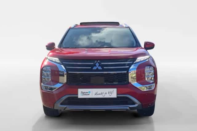 Mitsubishi Outlander (2026) thumbnail 2