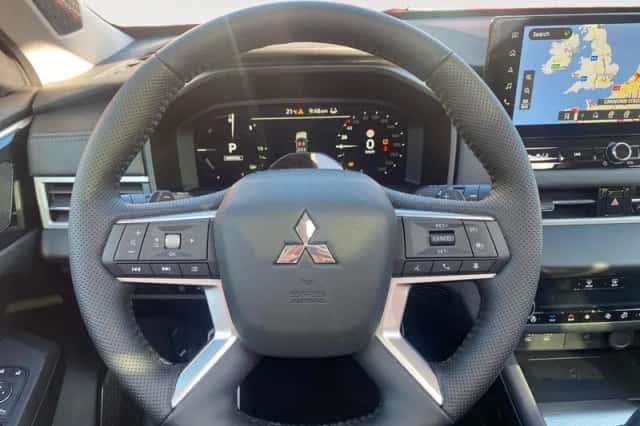 Mitsubishi Outlander (2026) thumbnail 15