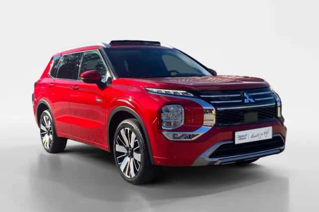 Mitsubishi Outlander (2026) thumbnail 3
