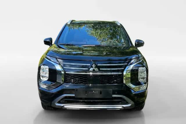 Mitsubishi Outlander (2026) thumbnail 2