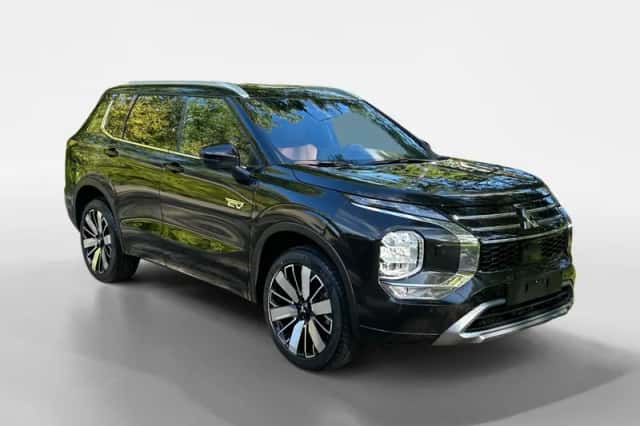 Mitsubishi Outlander (2026) thumbnail 3