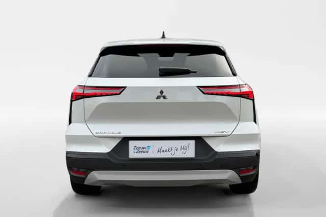 Mitsubishi Grandis (2025) thumbnail 7