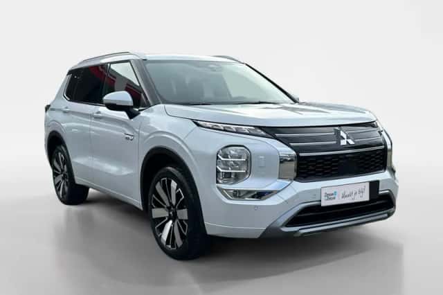 Mitsubishi Outlander (2026) thumbnail 3