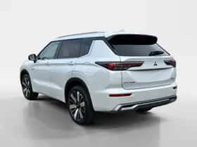 Mitsubishi Outlander (2026) thumbnail 6