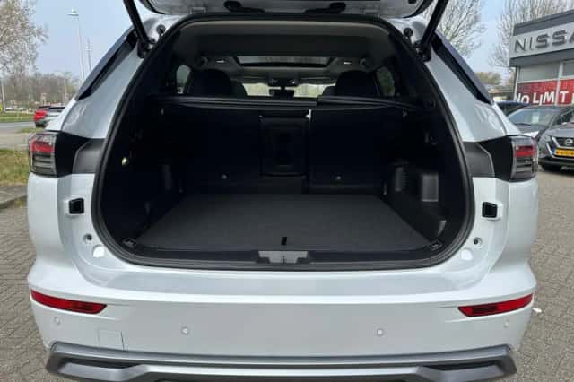 Mitsubishi Outlander (2026) thumbnail 10