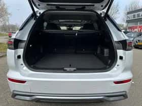 Mitsubishi Outlander (2026) thumbnail 10