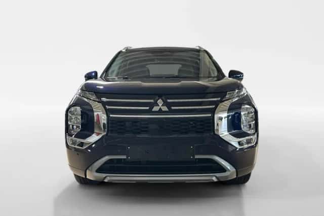 Mitsubishi Outlander (2026) thumbnail 2