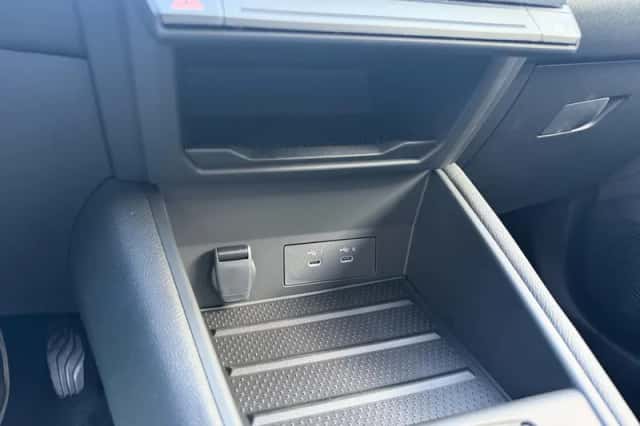 Mitsubishi Grandis (2026) thumbnail 22