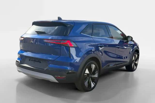 Mitsubishi Grandis (2026) thumbnail 7