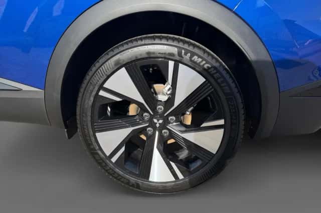 Mitsubishi Grandis (2026) thumbnail 8