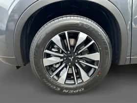 Mitsubishi Outlander (2026) thumbnail 11