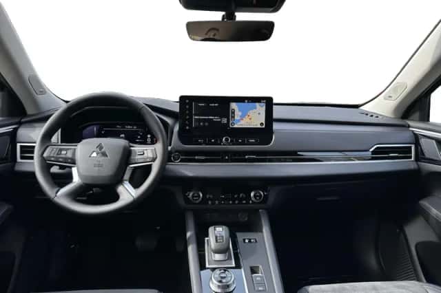 Mitsubishi Outlander (2026) thumbnail 13