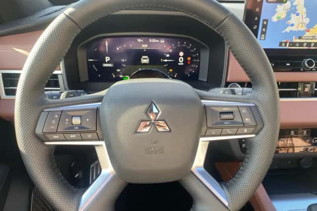 Mitsubishi Outlander (2026) thumbnail 17