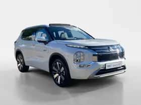 Mitsubishi Outlander (2026) thumbnail 3