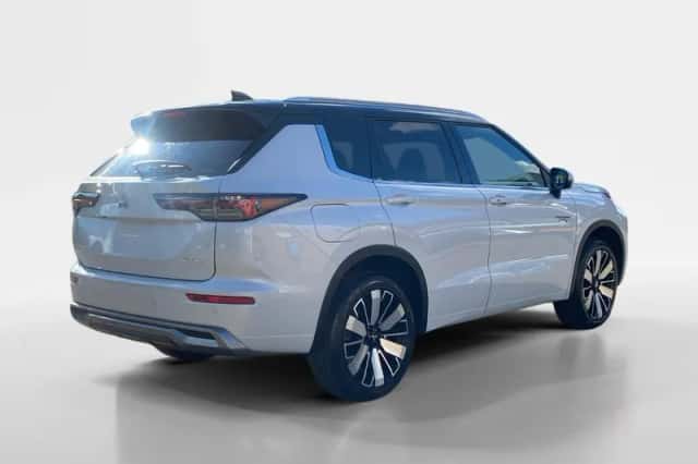Mitsubishi Outlander (2026) thumbnail 7