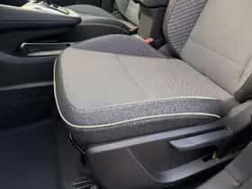 Mitsubishi Grandis (2026) thumbnail 6