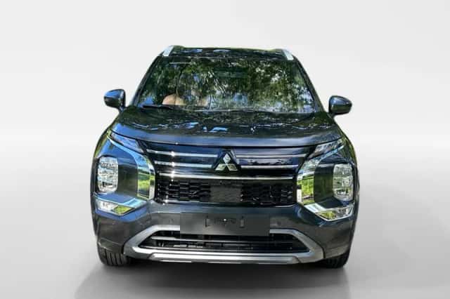 Mitsubishi Outlander (2026) thumbnail 2