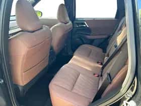 Mitsubishi Outlander (2026) thumbnail 13