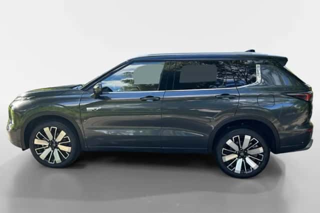 Mitsubishi Outlander (2026) thumbnail 7