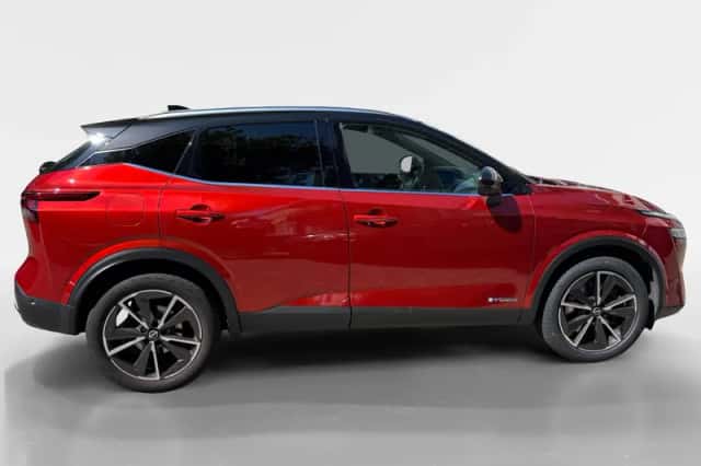 Nissan Qashqai (2023) thumbnail 4