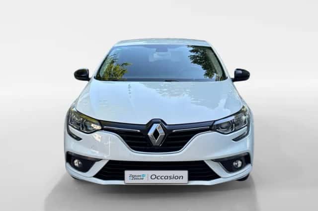 Renault Mégane (2019) thumbnail 2