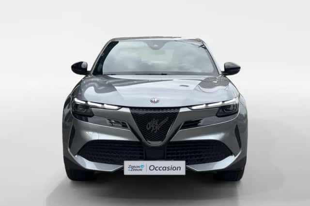 Alfa Romeo Junior (2025) thumbnail 2