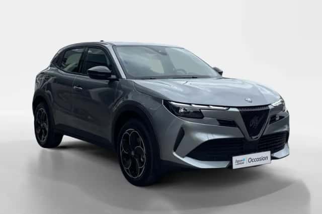 Alfa Romeo Junior (2025) thumbnail 3