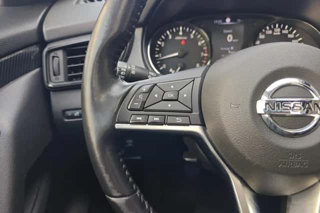 Nissan X-Trail (2018) thumbnail 15