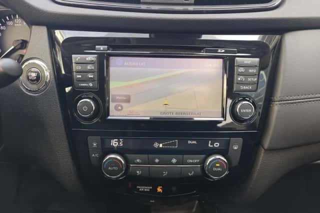 Nissan X-Trail (2018) thumbnail 18