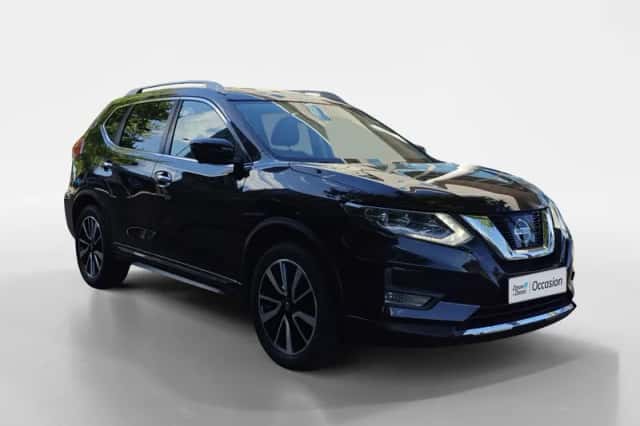 Nissan X-Trail (2019) thumbnail 3