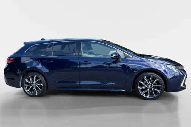 Toyota Corolla (2022) thumbnail 4