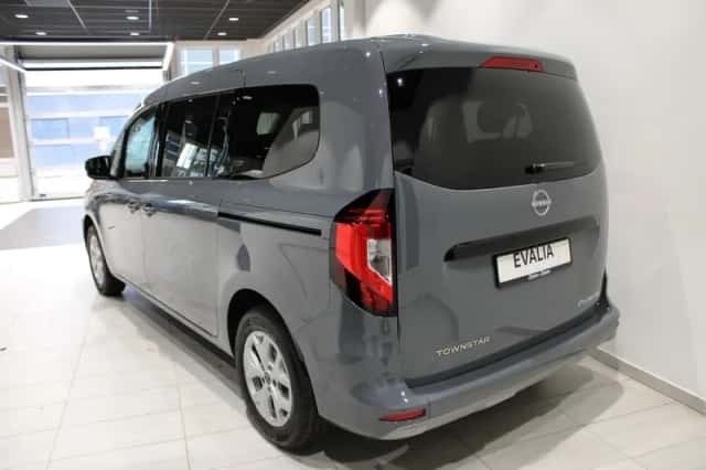 Nissan Townstar (2026) thumbnail 4