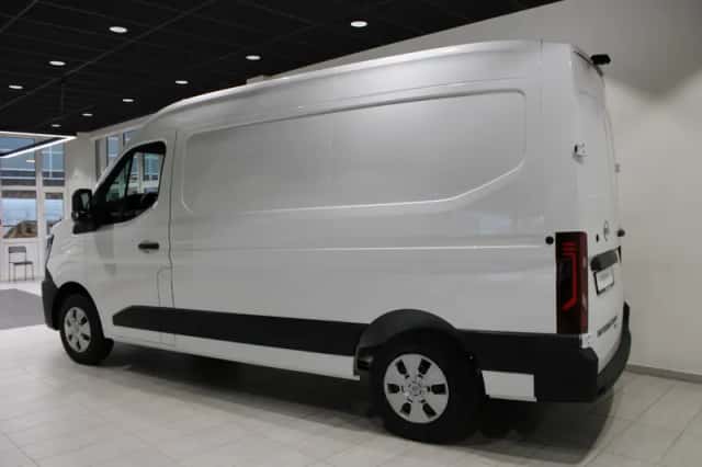 Nissan Interstar (2026) thumbnail 4