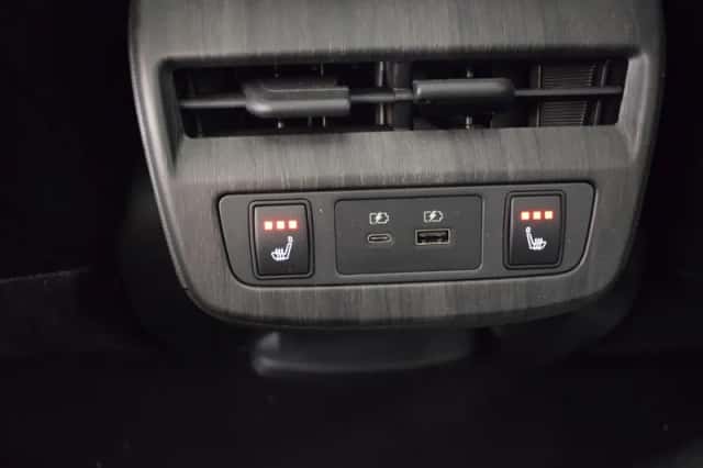 Nissan Ariya (2026) thumbnail 22