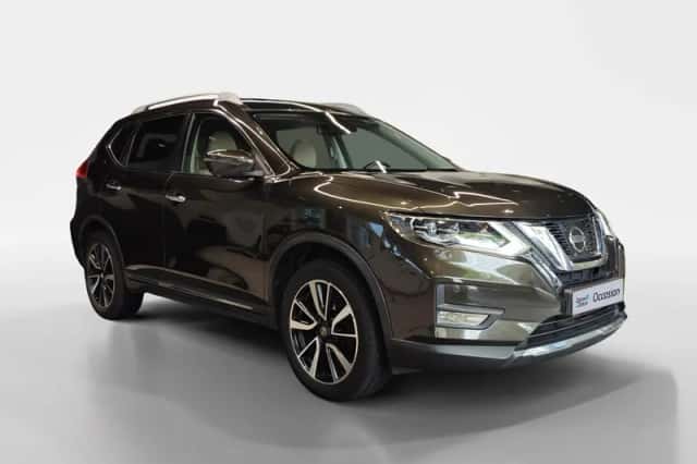 Nissan X-Trail (2018) thumbnail 3