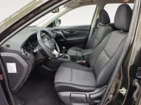 Nissan X-Trail (2019) thumbnail 11