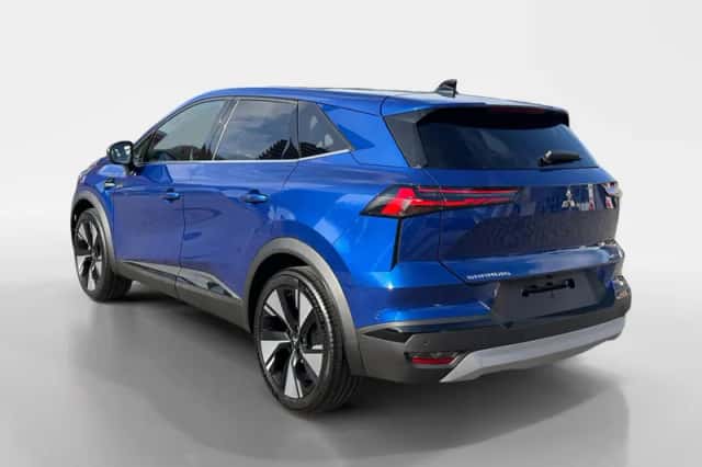Mitsubishi Grandis (2026) thumbnail 5