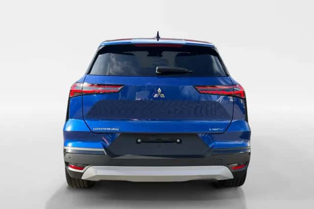 Mitsubishi Grandis (2026) thumbnail 6